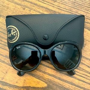Ray-ban Black Jackie Ohh’s